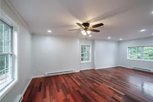 25 Pleasant Ave, Narragansett, RI 02882 - Photo 34