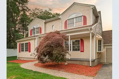 25 Pleasant Avenue, Narragansett, RI 02882 - Photo 6