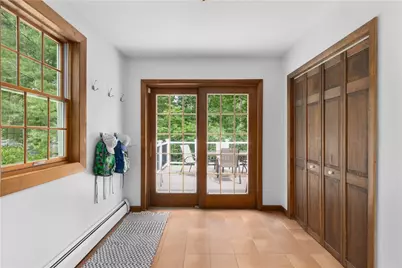 257 Shannock Road, South Kingstown, RI 02879 - Photo 20