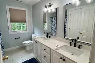 35 East Lantern Rd, Smithfield, RI 02917 - Photo 32