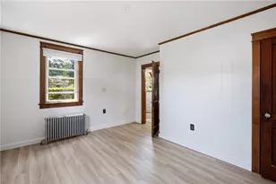 247 W Main Rd, Middletown, RI 02842 - Photo 34