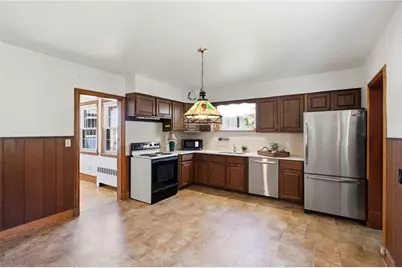 247 West Main Road, Middletown, RI 02842 - Photo 12