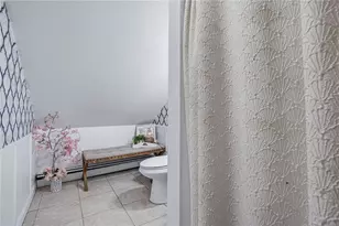 146 Sterry St, Pawtucket, RI 02860 - Photo 36