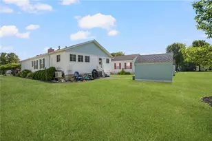 9 Mockingbird Ln, Tiverton, RI 02878 - Photo 38