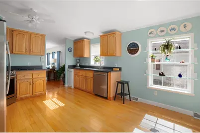 9 Mockingbird Lane, Tiverton, RI 02878 - Photo 12