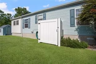 9 Mockingbird Ln, Tiverton, RI 02878 - Photo 32