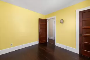 9 Cummings Rd, Newport, RI 02840 - Photo 24
