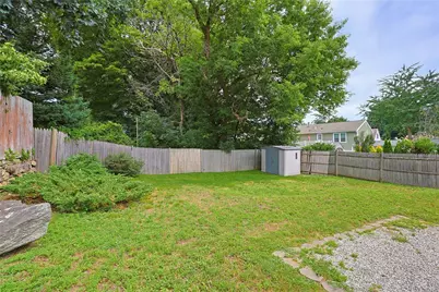 11 Lynde Street, Providence, RI 02908 - Photo 4