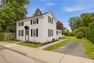 26 Freebody St, Newport, RI 02840 - Photo 1