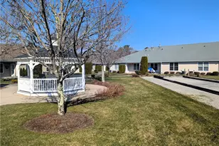 105 Village Green Cir, Coventry, RI 02816 - Photo 28