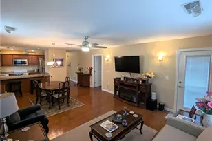 105 Village Green Cir, Coventry, RI 02816 - Photo 4