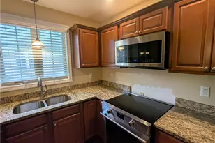105 Village Green Cir, Coventry, RI 02816 - Photo 12