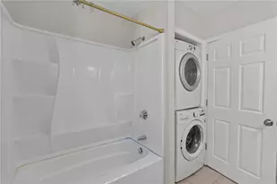 42 Arch St, Providence, RI 02907 - Photo 18