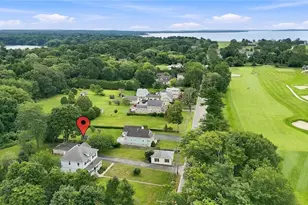 334 Middle Hwy, Barrington, RI 02806 - Photo 4