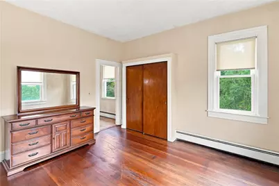 334 Middle Highway, Barrington, RI 02806 - Photo 32