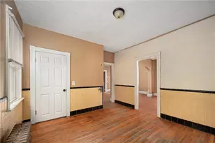 23 Grand St, Providence, RI 02907 - Photo 12