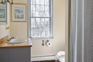 31 Thames St, Newport, RI 02840 - Photo 18