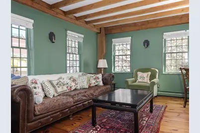 31 Thames Street, Newport, RI 02840 - Photo 10