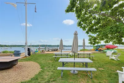 7 Broadview Avenue, Bristol, RI 02809 - Photo 14