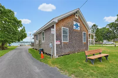 7 Broadview Avenue, Bristol, RI 02809 - Photo 10