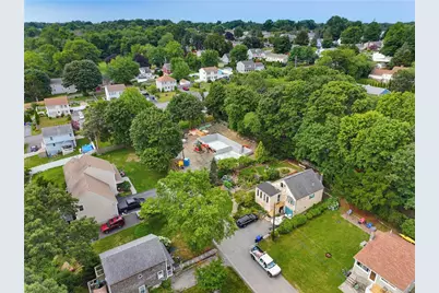 7 Broadview Avenue, Bristol, RI 02809 - Photo 18