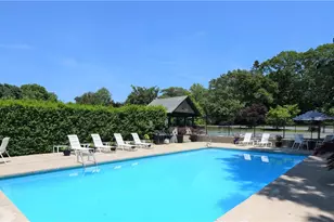 35 Chastellux Ave, Newport, RI 02840 - Photo 24