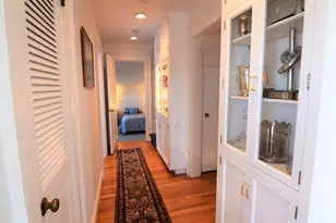 35 Chastellux Ave, Newport, RI 02840 - Photo 14