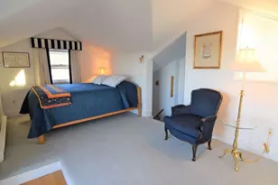 35 Chastellux Ave, Newport, RI 02840 - Photo 20