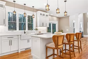 140 S Pier Rd, Narragansett, RI 02882 - Photo 12