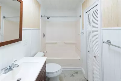 13 Island Avenue, Portsmouth, RI 02871 - Photo 18