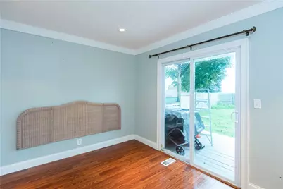 13 Island Avenue, Portsmouth, RI 02871 - Photo 8