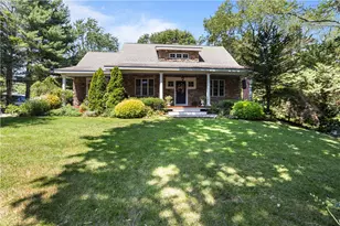 93 Kickemuit Ave, Bristol, RI 02809 - Photo 1
