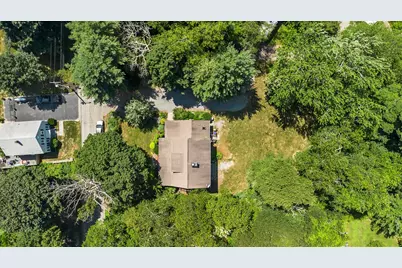 93 Kickemuit Avenue, Bristol, RI 02809 - Photo 30