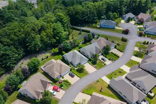 42 Leighas Ln, Coventry, RI 02816 - Photo 44