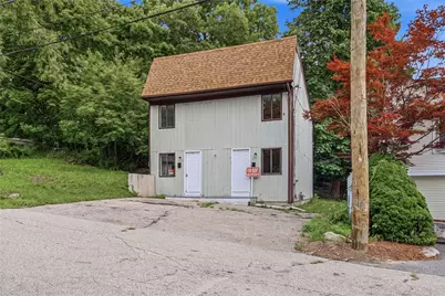 27 South Street, West Warwick, RI 02893 - Photo 20