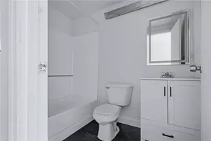 27 South St, West Warwick, RI 02893 - Photo 4
