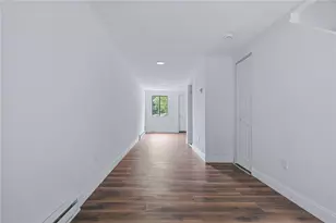 27 South St, West Warwick, RI 02893 - Photo 14