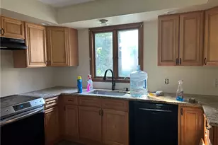 20 Fry Pond Rd, West Greenwich, RI 02817 - Photo 4