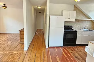 104 Chapin Ave, Providence, RI 02909 - Photo 16