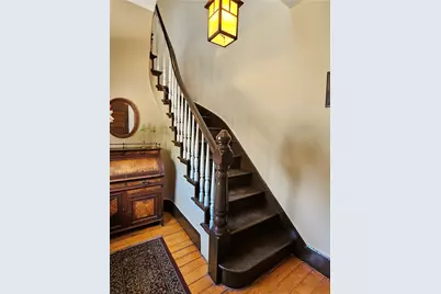 104 Chapin Avenue, Providence, RI 02909 - Photo 4