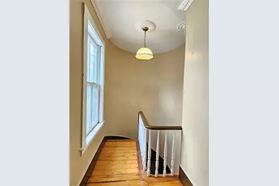 104 Chapin Avenue, Providence, RI 02909 - Photo 6