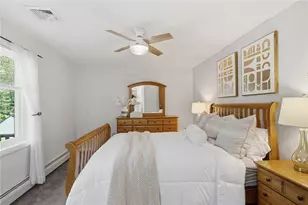 401 Gondola Ave, Jamestown, RI 02835 - Photo 18
