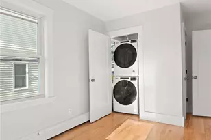 8 Marcello St, Providence, RI 02919 - Photo 12