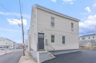 8 Marcello St, Providence, RI 02919 - Photo 4