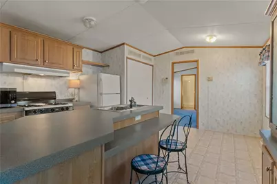 34 Langdon Avenue, Pawtucket, RI 02861 - Photo 6