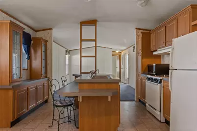34 Langdon Avenue, Pawtucket, RI 02861 - Photo 16