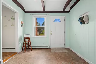 2 Pagnano St, Bristol, RI 02809 - Photo 8