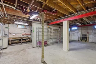 247 W Main Rd, Middletown, RI 02842 - Photo 28