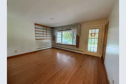 28 Arthur Street, West Warwick, RI 02893 - Photo 6