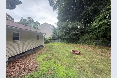 28 Arthur Street, West Warwick, RI 02893 - Photo 26